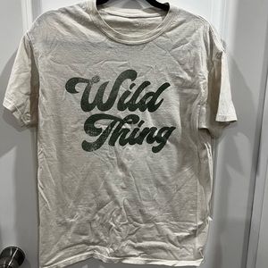 Size M Wondery T-Shirt